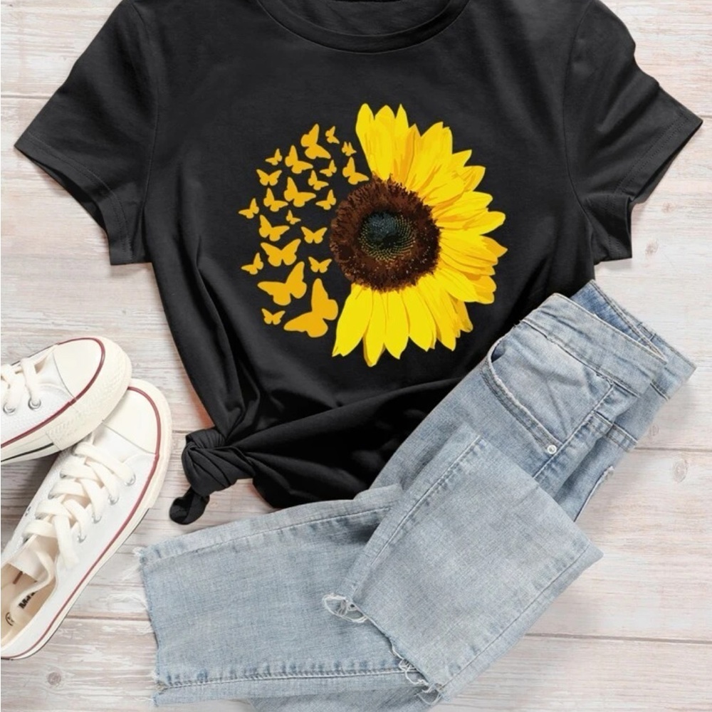 New sunflower butterfly  graphic print short sleeve t shirt